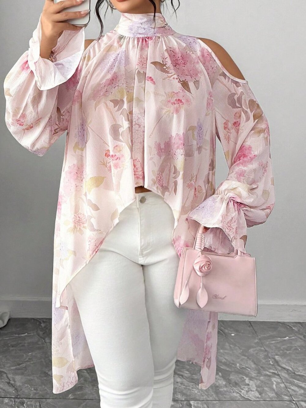 Pink Boho Women's Plus Size Semi-Sheer Chiffon Blouse with Lantern Sleeves - Picture 4 of 7